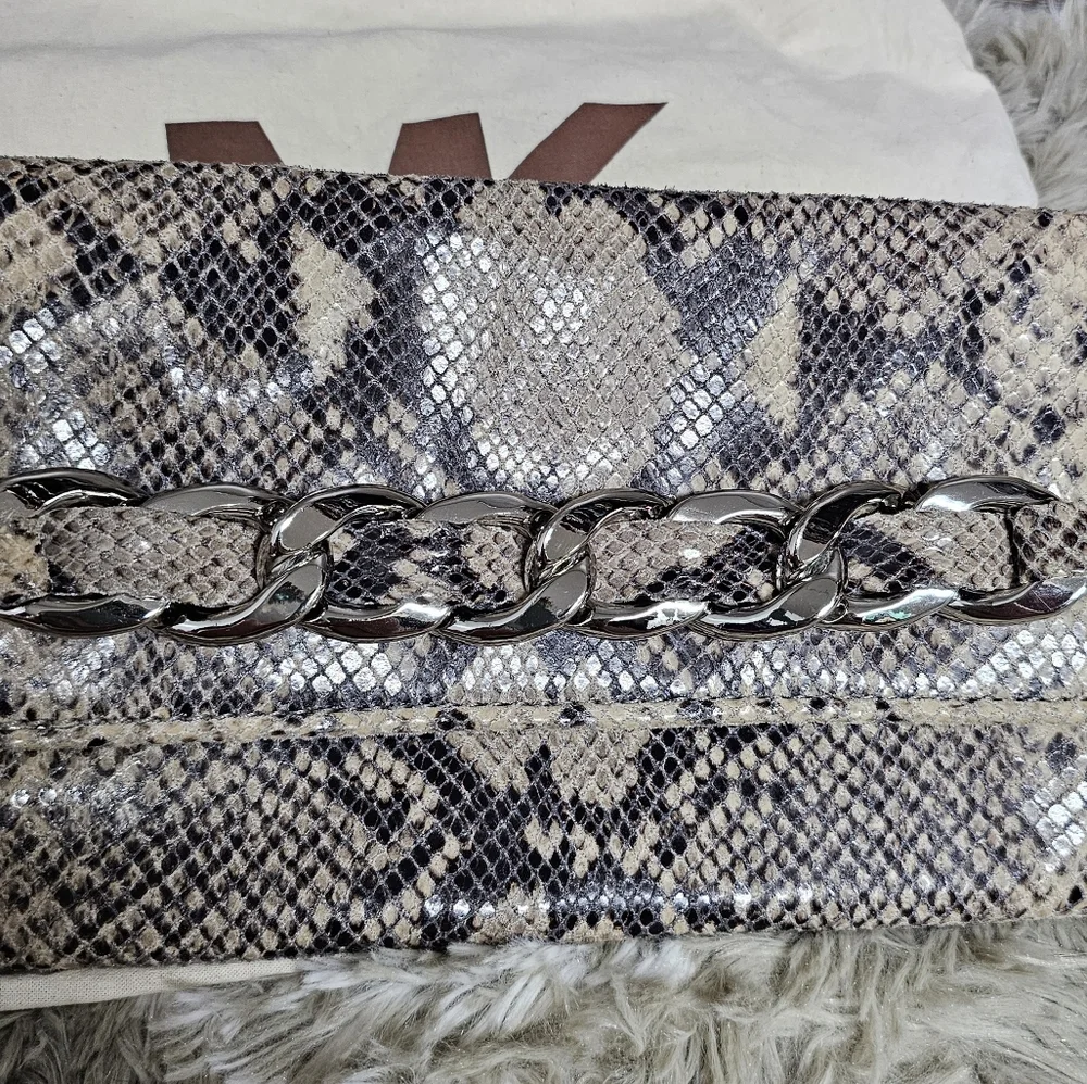 Michael Kors Clutch - Picture 2 of 8